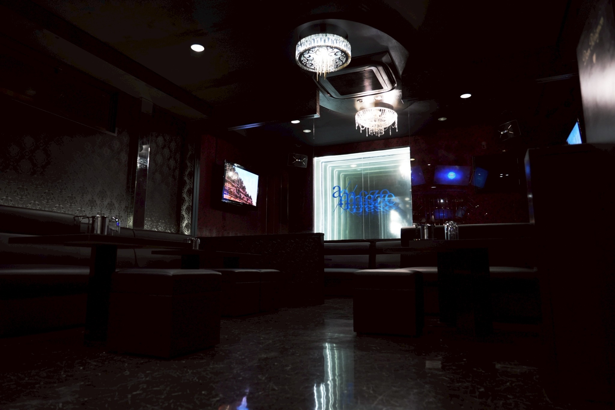 高知 ホスト amaze店内1