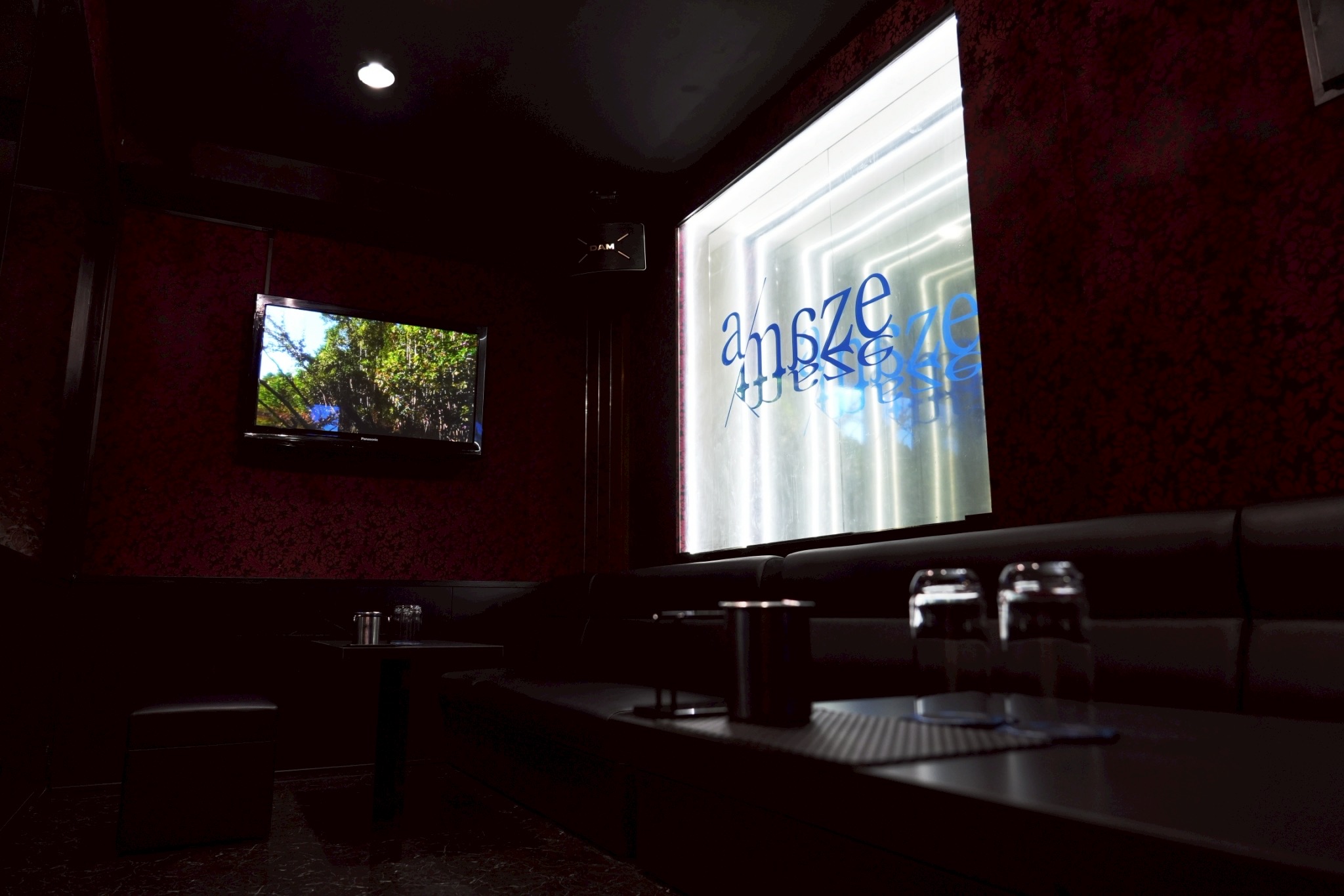 高知 ホスト amaze店内2