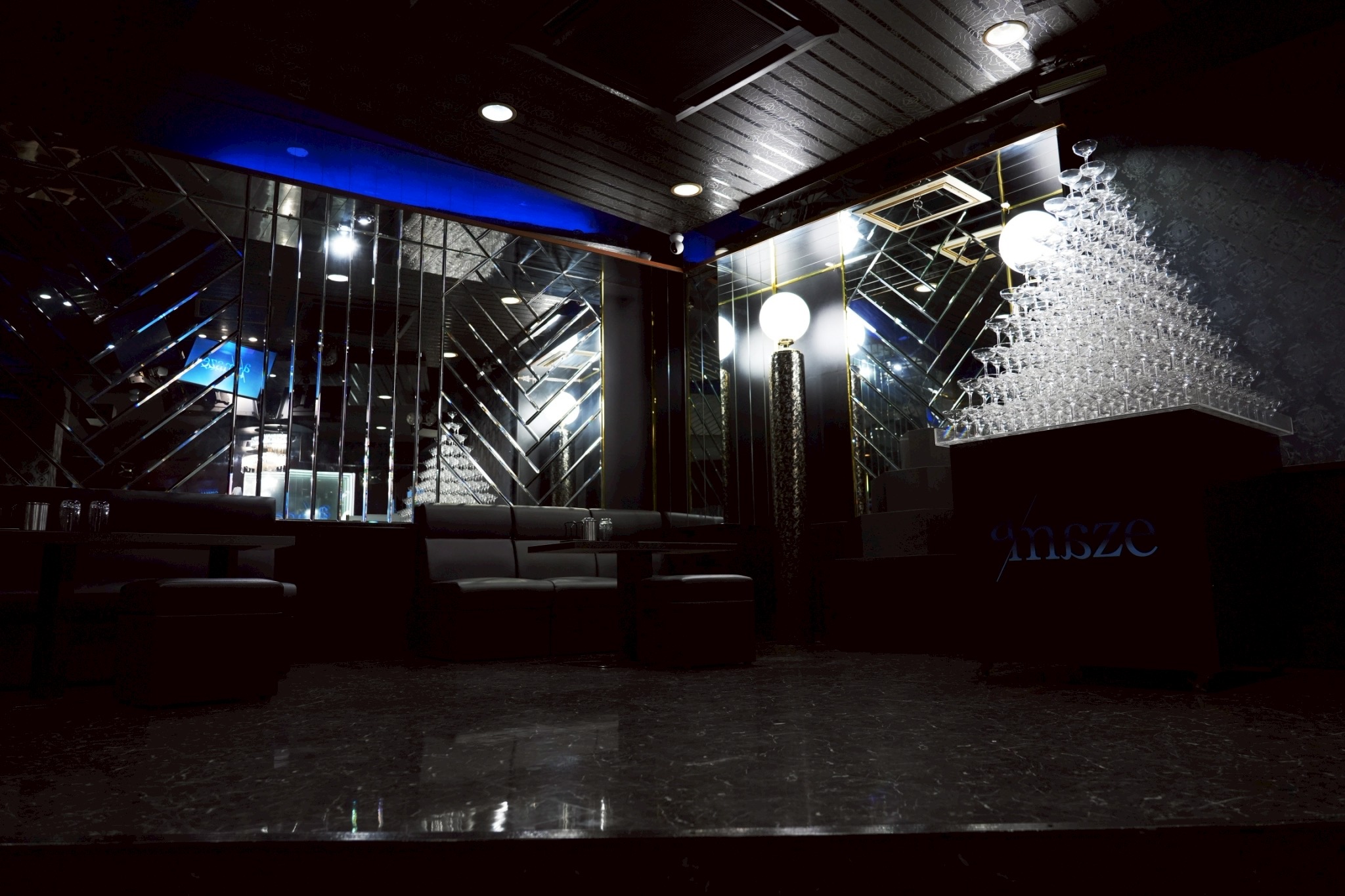 高知 ホスト amaze店内5