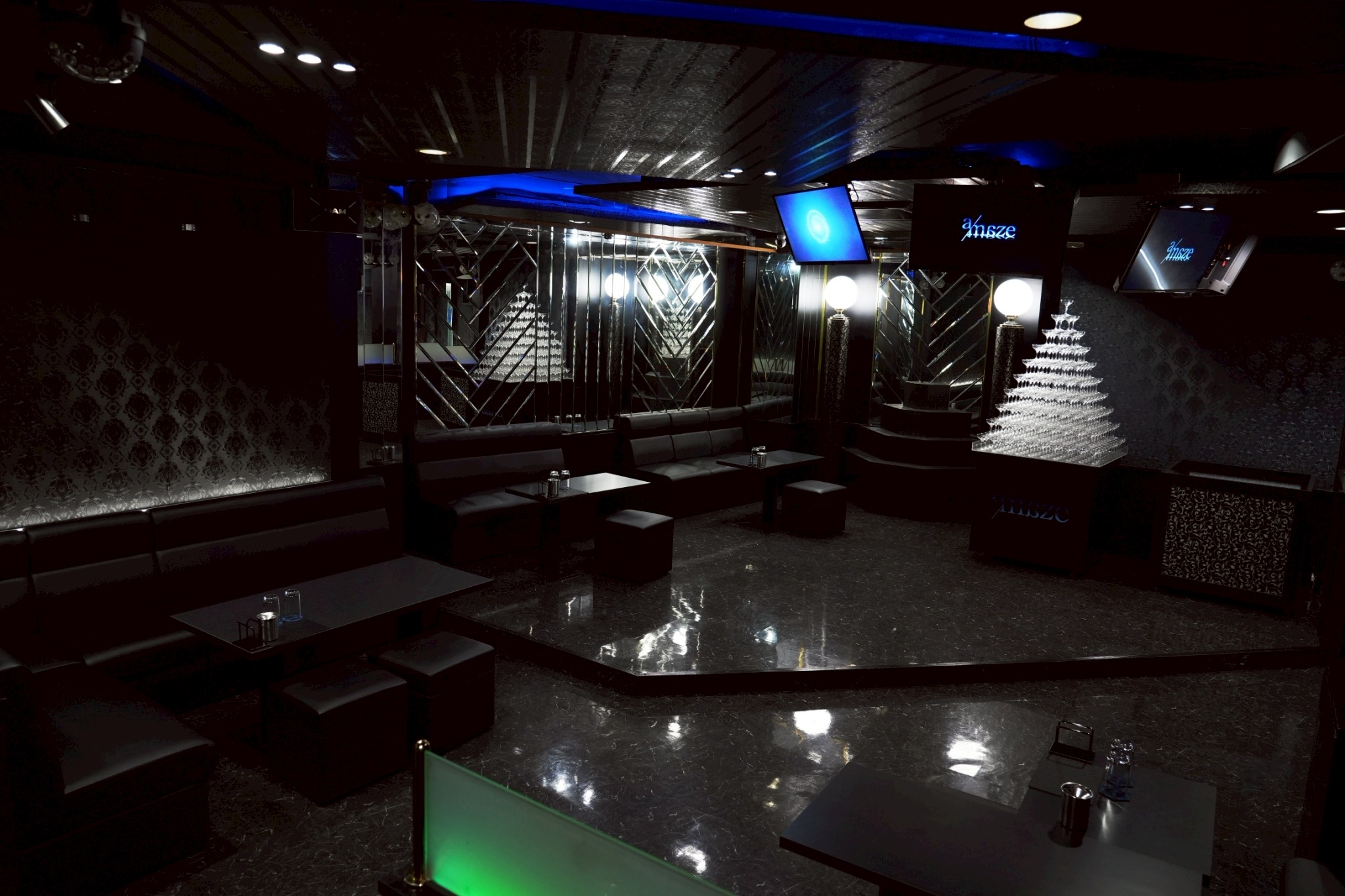 高知 ホスト amaze店内6