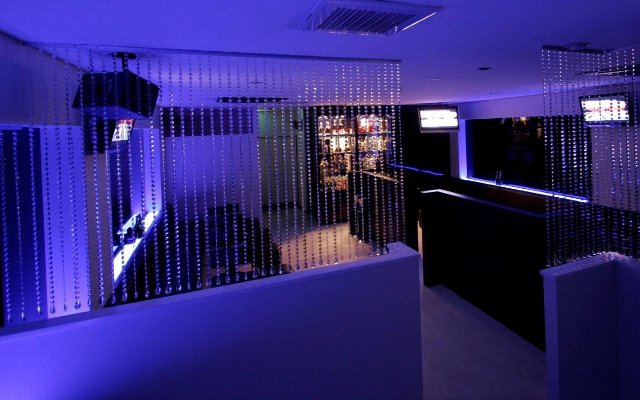 高松 ホスト club Destiny店内1