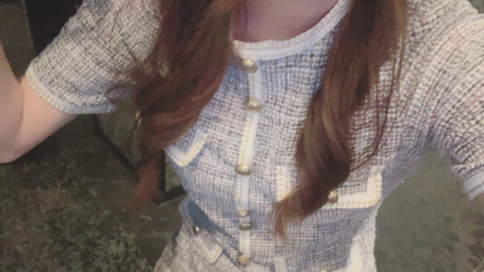 髪巻いた✨左右で違うのまだまだ練習しないと😽