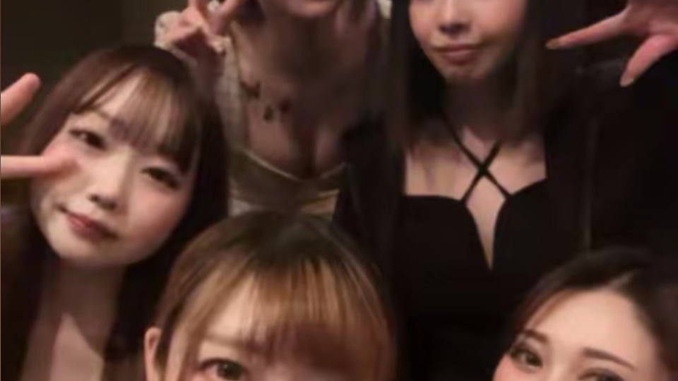 " こんなまったりした休日もいいね😵‍💫🤍休肝日 … にはならずでした🫳🏻 "