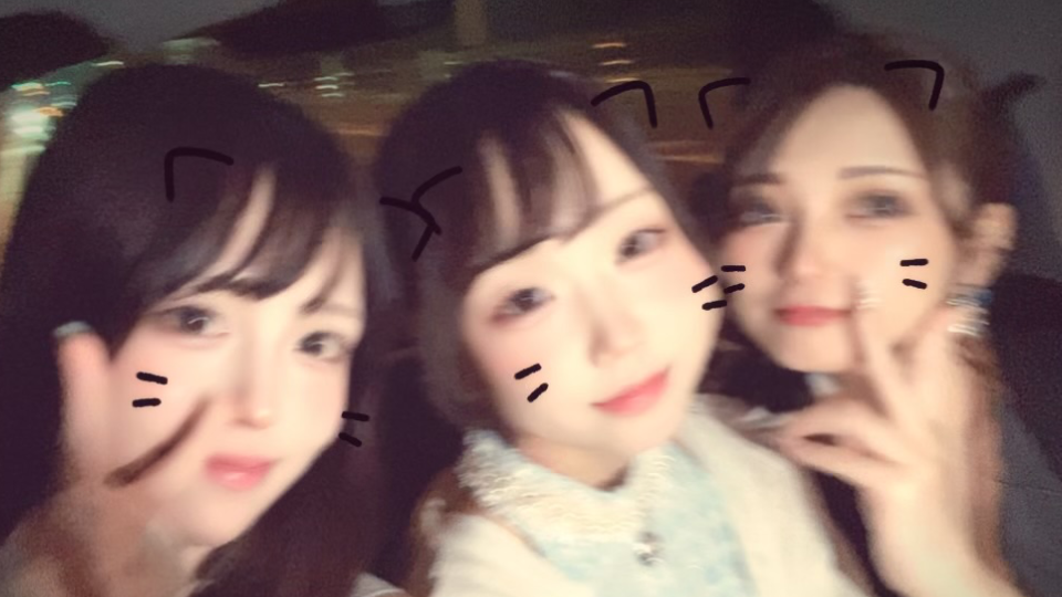 " なんでも形から入っていくタイプです🤫皆さん体調に気をつけて下さい🩺 "