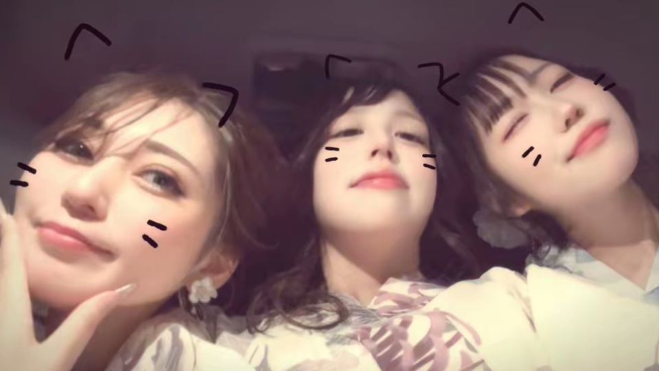 " 日曜日は寝て寝て寝て🛌VIVANTを見て寝ます😪考察は全くできません🖐🏻 "