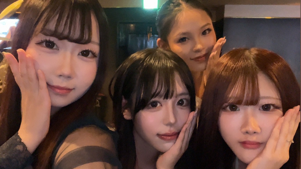 " 𝐄𝐕𝐄の子達かんわいい〜🥺︎︎🫶💘変な写真しかなくて𝐮𝐩できないんだな🎞 "