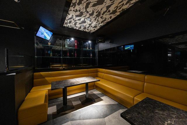 高松 ラウンジ CLUB LILITH店内3